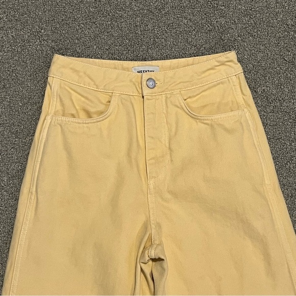 Weekday Jeans Womens Size 34 Yellow Wide Leg High Rise Cropped Vida Denim - Picture 2 of 11
